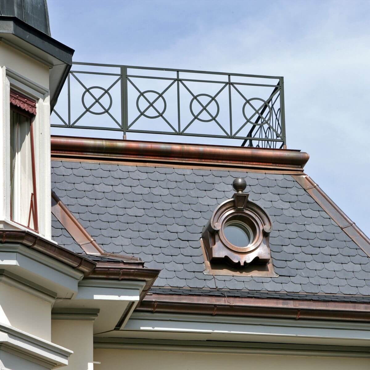 Октогональна кладка. Покрівельний сланець Samaca