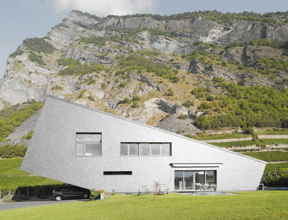 Сланцевий фасад будинку на винограднику. Новини компанії "Dafa"