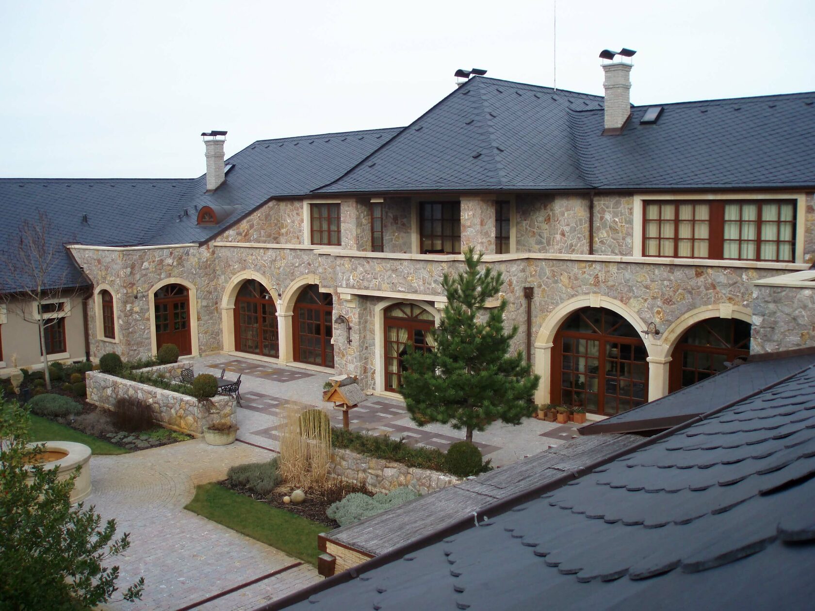 Універсальна кладка. Покрівельний сланець Samaca